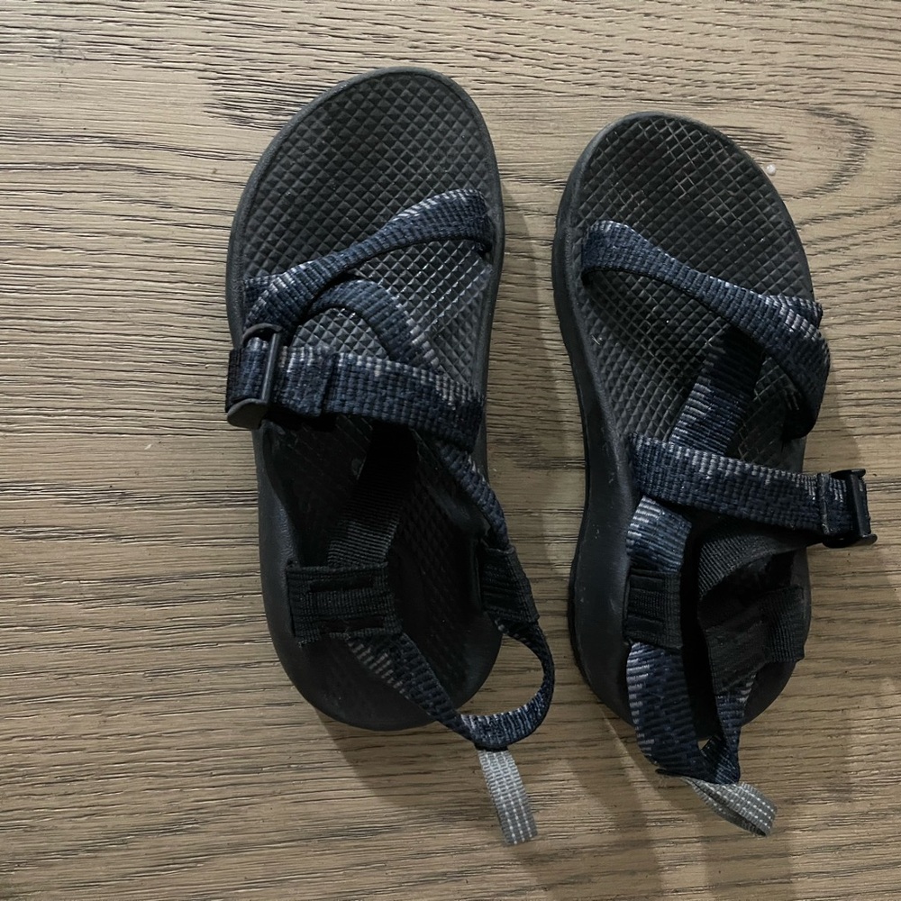 Boys Chacos